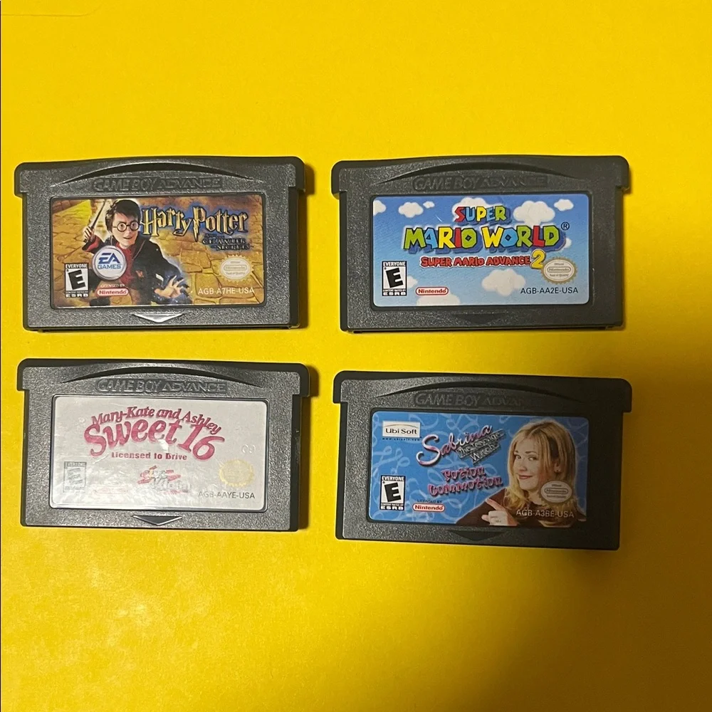 Game Boy Advance Game Cartridge Set - 4 original Games